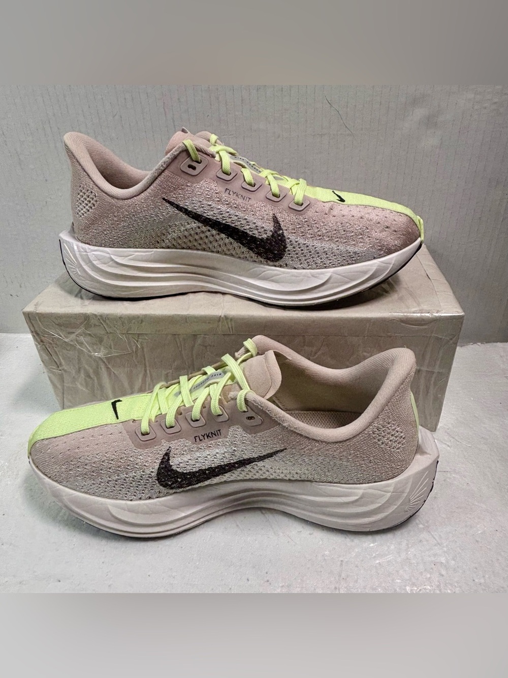 Nike Pegasus, Plus, zoom X, Flyknit Running Shoes - Pale Pink/Neon Yellow Accent